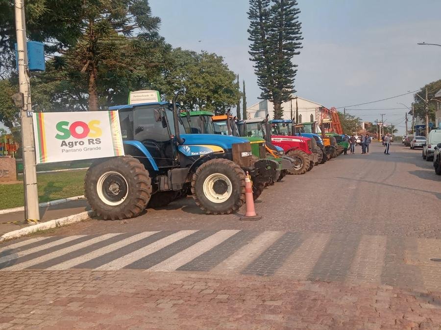 Em munic&iacute;pios como Pantano Grande, mobiliza&ccedil;&atilde;o de m&aacute;quinas foi iniciada