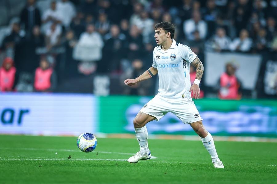 Carballo em a&ccedil;&atilde;o contra o Corinthians, pela Copa do Brasil