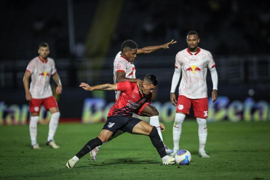 Athletico-PR est&aacute; classificado para as quartas de final da Copa do Brasil