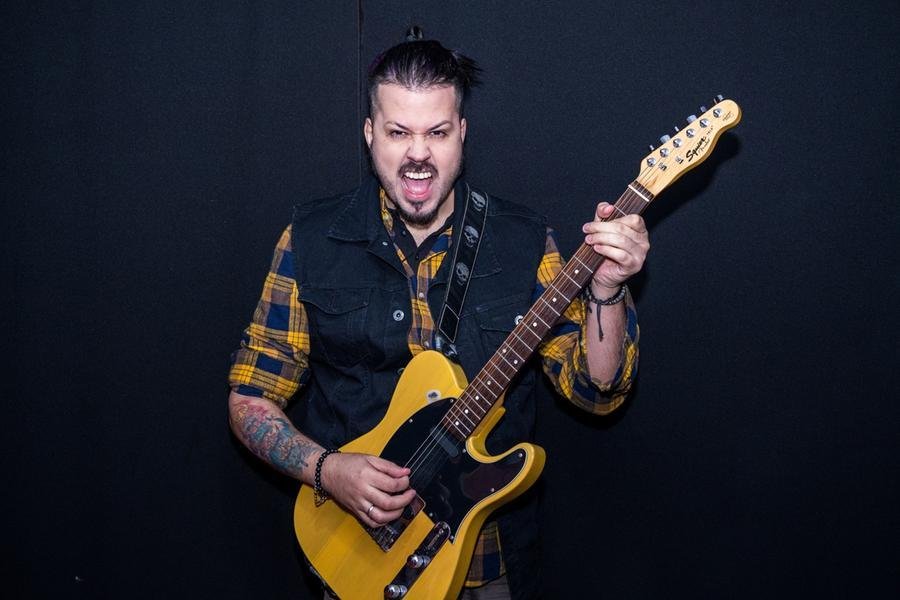 Mr. Juz e banda v&atilde;o abrir a programa&ccedil;&atilde;o de shows com seu som autoral