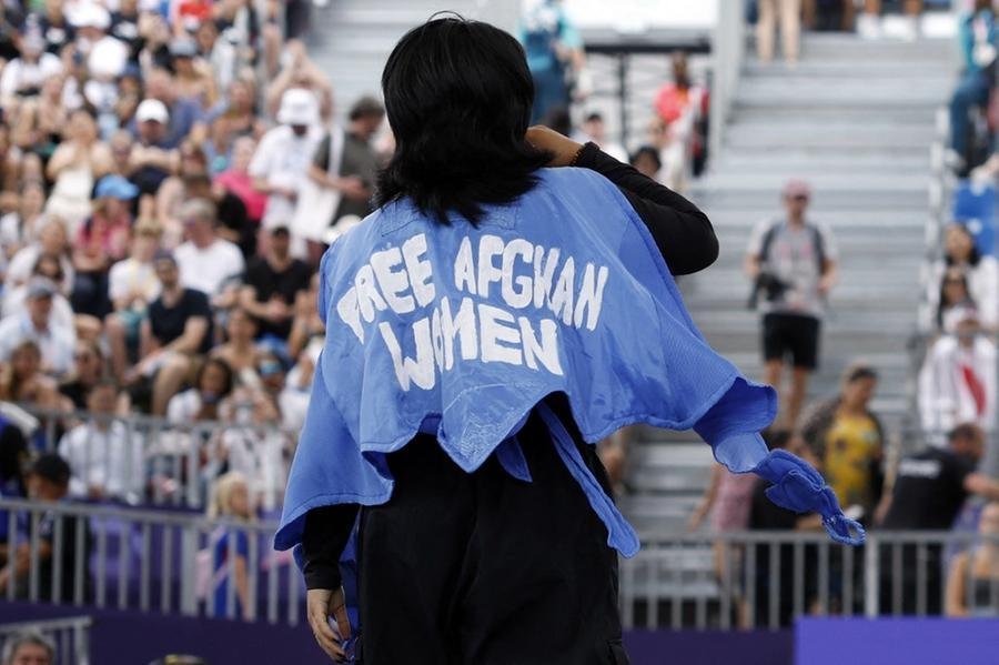 B-girl afeg&atilde; Manizha Talash foi desclassificada da competi&ccedil;&atilde;o de breaking