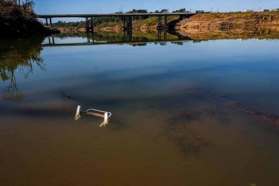 Balsa localizada afundou no Taquari, em maio, ap&oacute;s colidir contra a ponte da BR 386