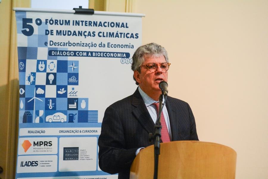 5&ordm; F&oacute;rum Internacional de Mudan&ccedil;as Clim&aacute;ticas da Descarboniza&ccedil;&atilde;o da Economia
