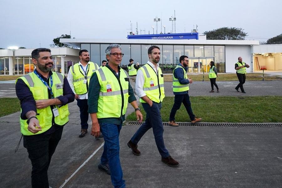 Eduardo Leite  realizou, com outras autoridades,   vistoria nas obras de amplia&ccedil;&atilde;o do Aeroporto Internacional de Uruguaiana