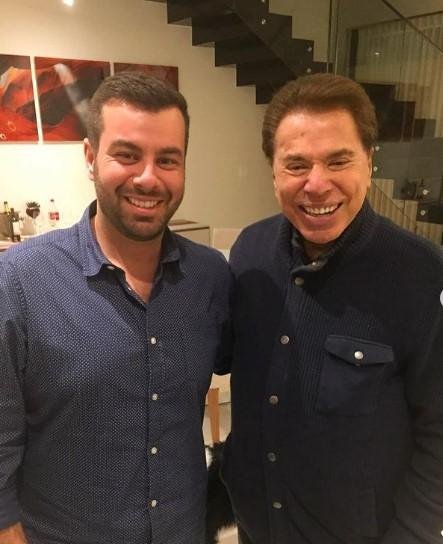 "Viva Silvio Santos! Viva Senor Abravanel! Obrigado por tanta genialidade e simplicidade&rdquo;, escreveu Poli, que trabalhou como produtor visual no SBT