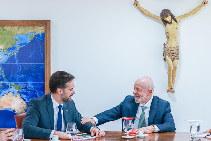 Leite se reuniu com Lula e ministros no Pal&aacute;cio do Planalto