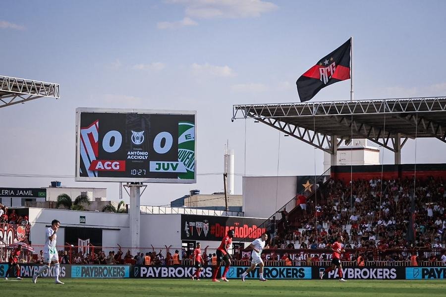 Atl&eacute;tico-GO conquistou duas vit&oacute;rias consecutivas pela primeira vez no Campeonato Brasileiro