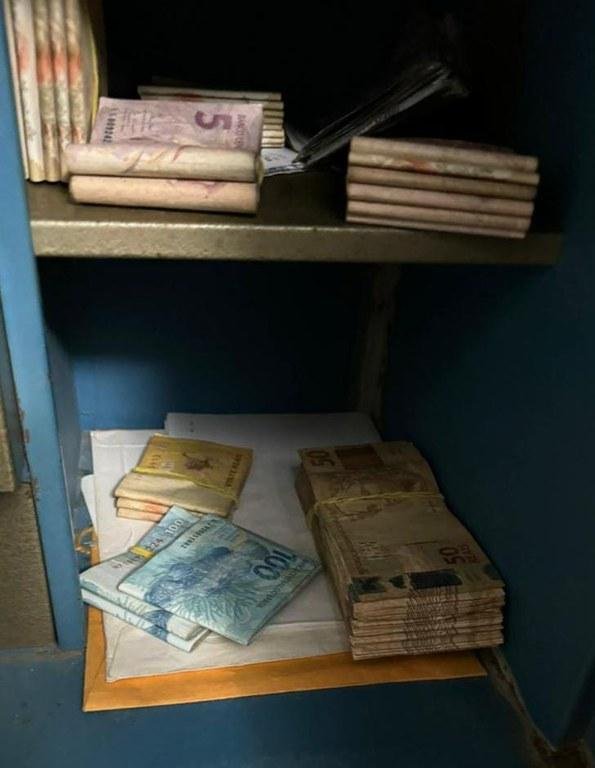 Inqu&eacute;rito investiga quatro desembargadores e dois juizes