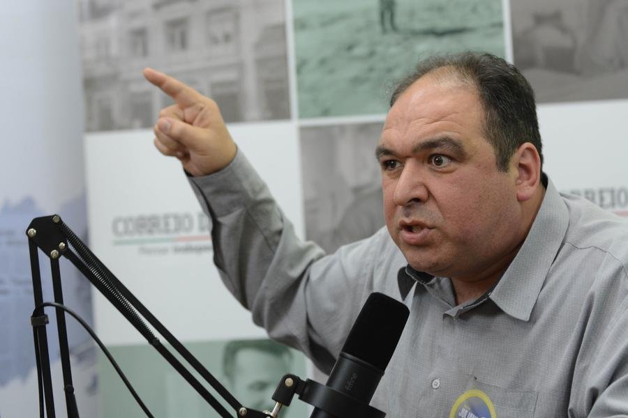 Thiago Duarte &eacute; o vice na chapa de Juliana Brizola na disputa pela prefeitura de Porto Alegre