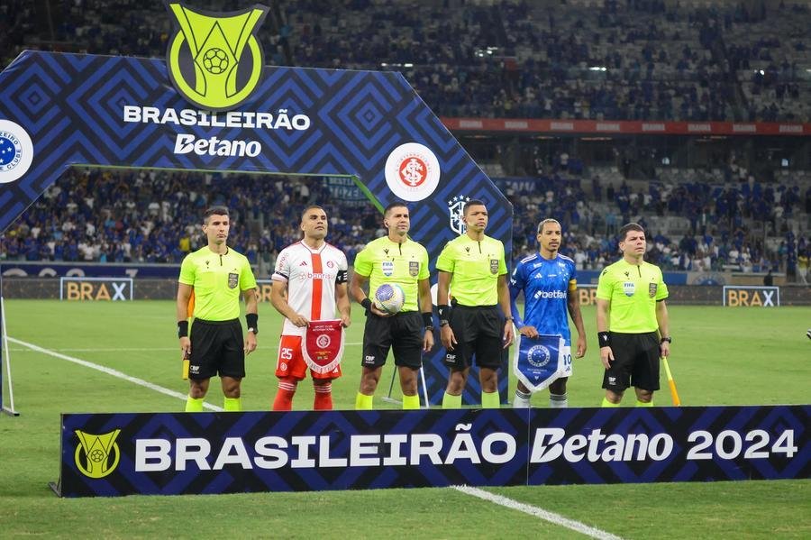 Arbitragem foi criticada pelo Inter, ap&oacute;s a partida