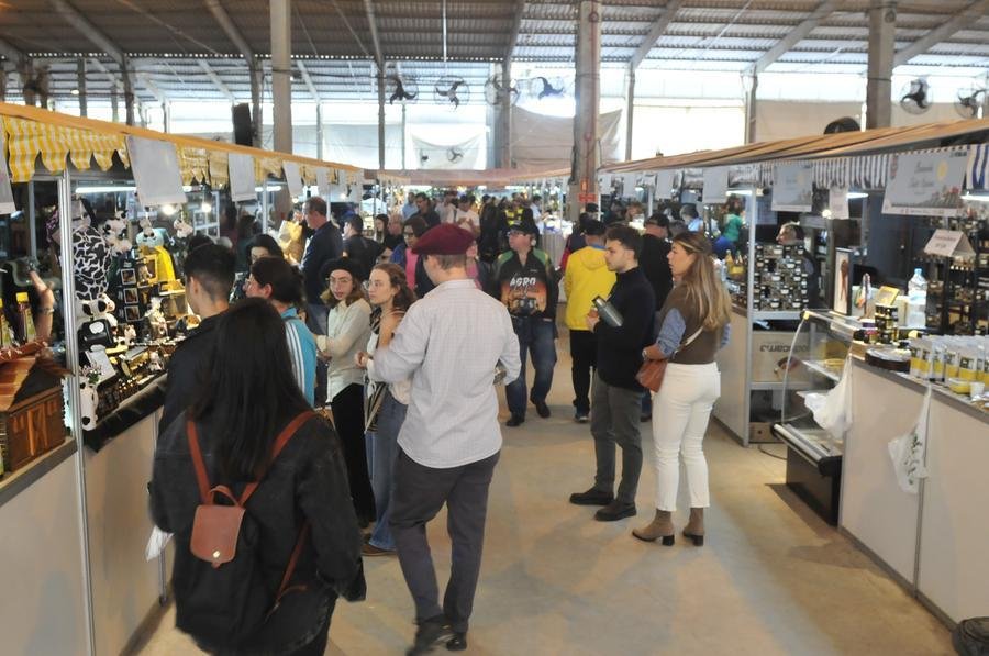 Pavilh&atilde;o conta com 413 agroind&uacute;strias no Parque Assis Brasil