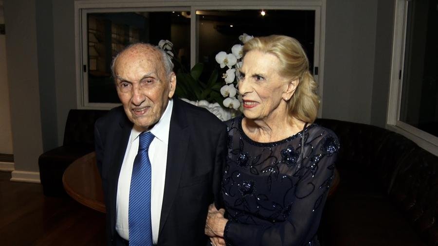 Lu&iacute;s Roberto Ponte e Dea Ponte comemoraram bodas de diamante e os 90 anos dele, no &uacute;ltimo s&aacute;bado