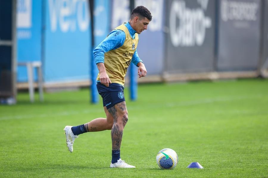 Pav&oacute;n est&aacute; pr&oacute;ximo de ficar &agrave; disposi&ccedil;&atilde;o no Gr&ecirc;mio