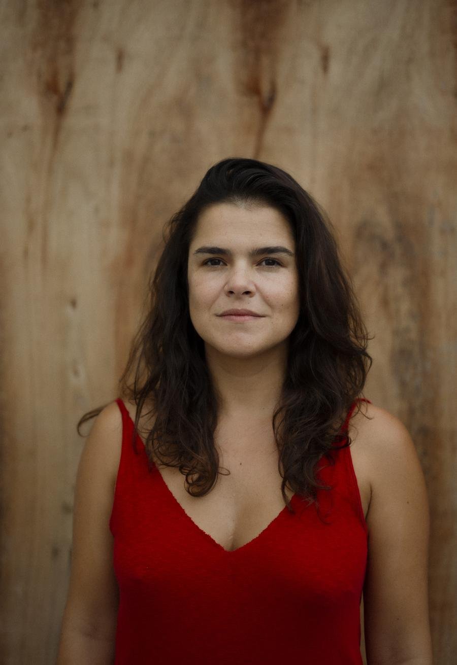 Lorena Martins tamb&eacute;m &eacute; autora dos livros &ldquo;&Aacute;gua para viagem&rdquo; e &ldquo;Corpo continente&rdquo;