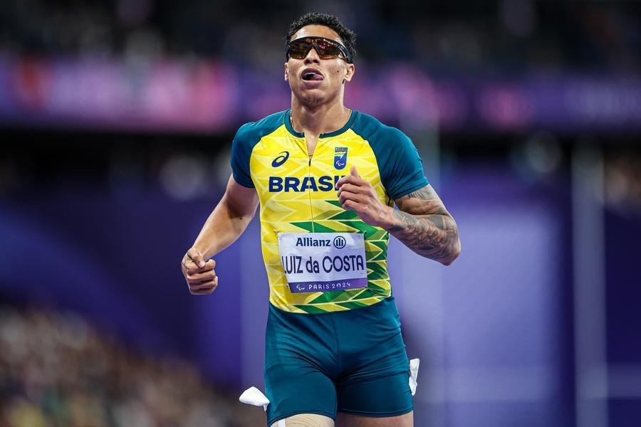 Christian Gabriel (foto), Ricardo Mendon&ccedil;a e Bartolomeu Chaves participam da final dos 200m T37