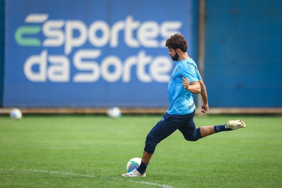 Diego Costa vai estar em campo pela Copa FGF