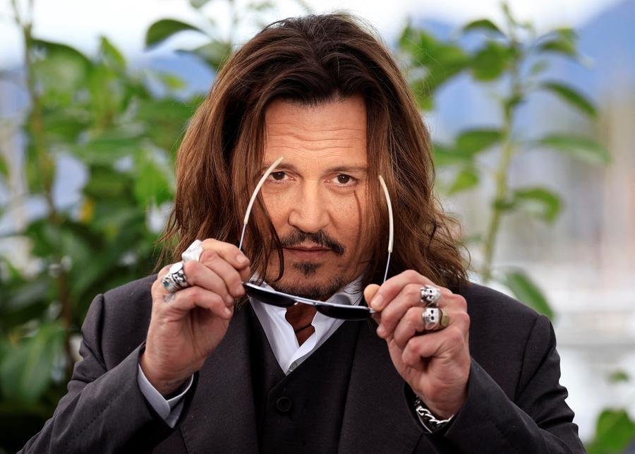 Johnny Depp apresentar&aacute; seu segundo longa-metragem como diretor, "Modi, Three Days of the Wing of Madness".