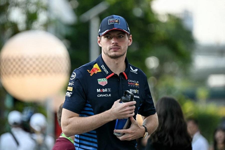"Esse tipo de coisa definitivamente decide meu futuro tamb&eacute;m", disse Verstappen