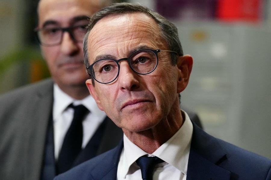 Novo ministro do Interior, o conservador Bruno Retailleau, gerou pol&ecirc;mica na Fran&ccedil;a