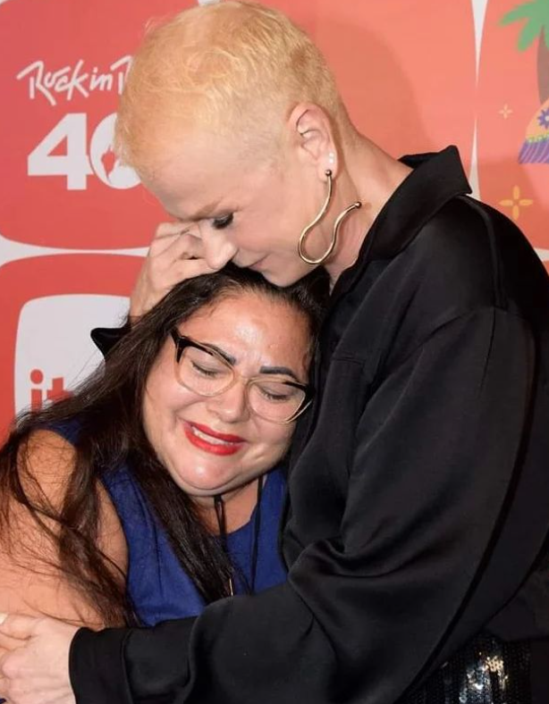 Patr&iacute;cia Veloso conheceu Xuxa durante uma ida ao Rock in Rio.