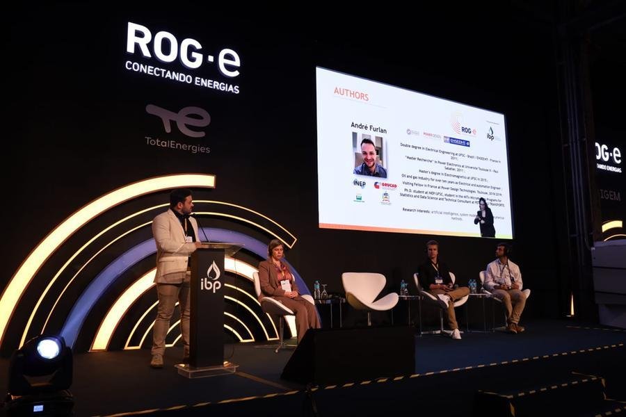 Consultor Andr&eacute; Furlan compartilhou resultados no congresso da Rog.e