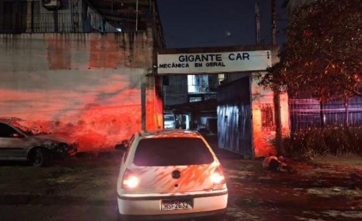Suspeito tentou atropelar o cunhado e depois o matou a pauladas