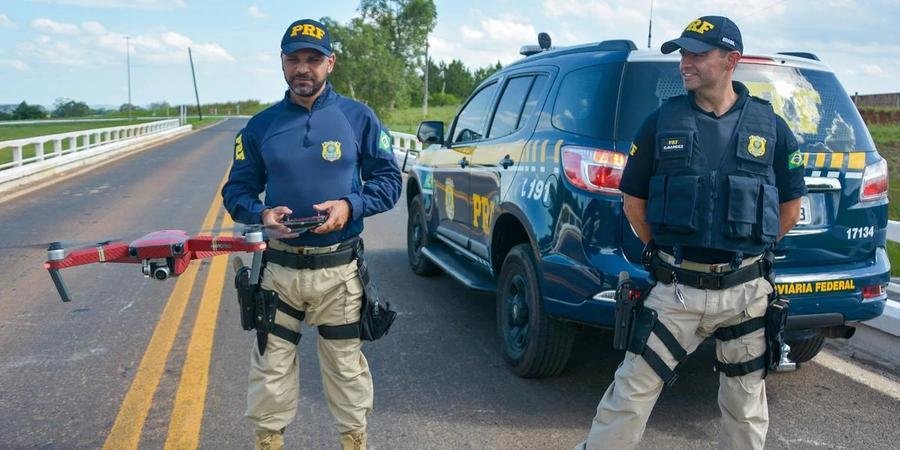 Drone &eacute; considerado um "bin&oacute;culo moderno", ampliando a vis&atilde;o dos policiais