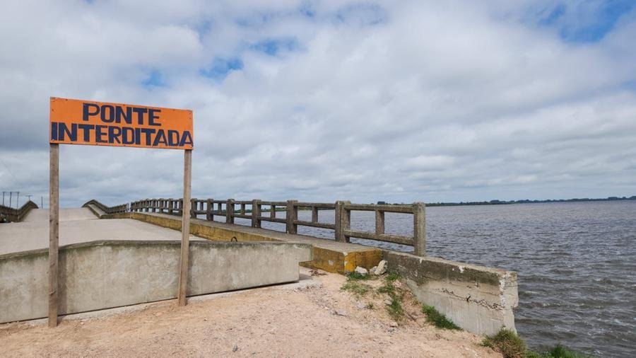 O trabalho inicial deve durar seis meses, com isto a ponte n&atilde;o ser&aacute; reaberta antes de 2025