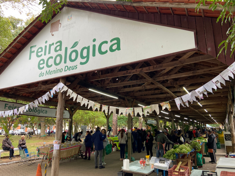Feira Ecol&oacute;gica do Menino Deus tem duas edi&ccedil;&otilde;es por semana, &agrave;s quartas e aos s&aacute;bados