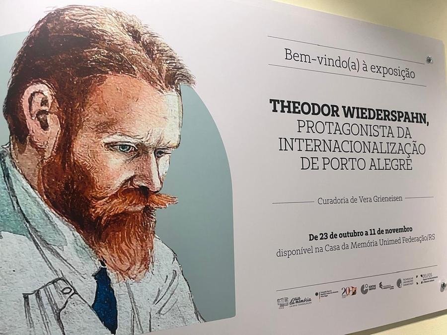 Painel de entrada da mostra sobre Theodor Wiederspahn que abre nesta quarta-feira, 23, na Casa de Mem&oacute;ria Unimed Federa&ccedil;&atilde;o/RS
