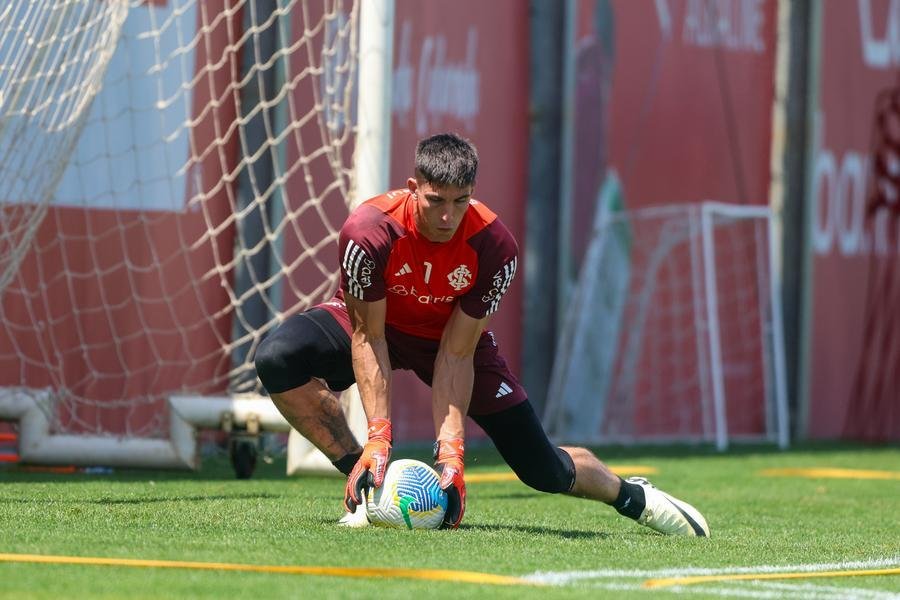 Rochet estar&aacute; na equipe colorada que enfrenta o Atl&eacute;tico-MG, neste s&aacute;bado &agrave; noite, em Belo Horizonte