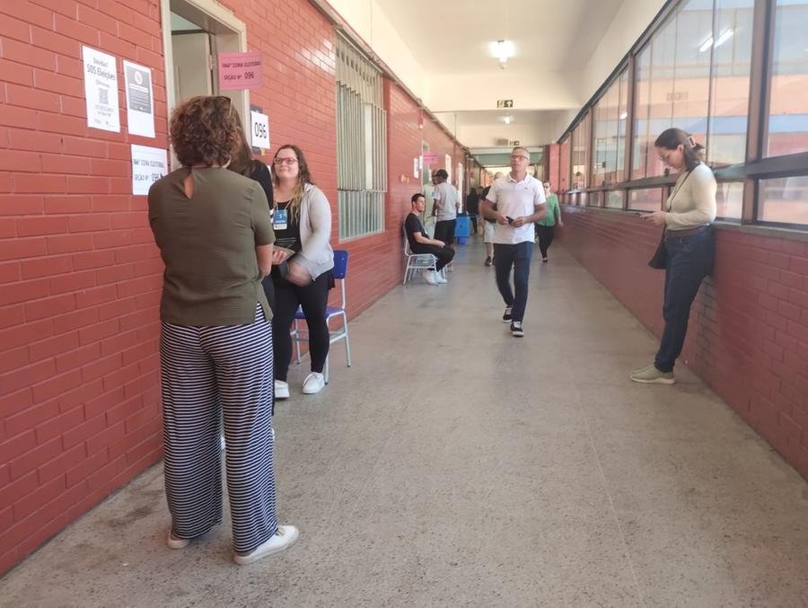 Segundo turno das elei&ccedil;&otilde;es municipais de 2024 ocorre em 51 munic&iacute;pios neste domingo