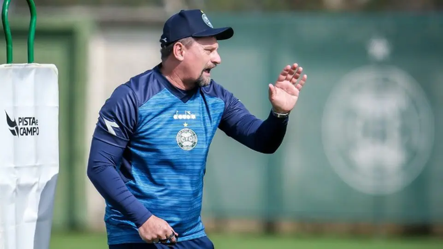 F&aacute;bio Matias trabalhou no COritiba