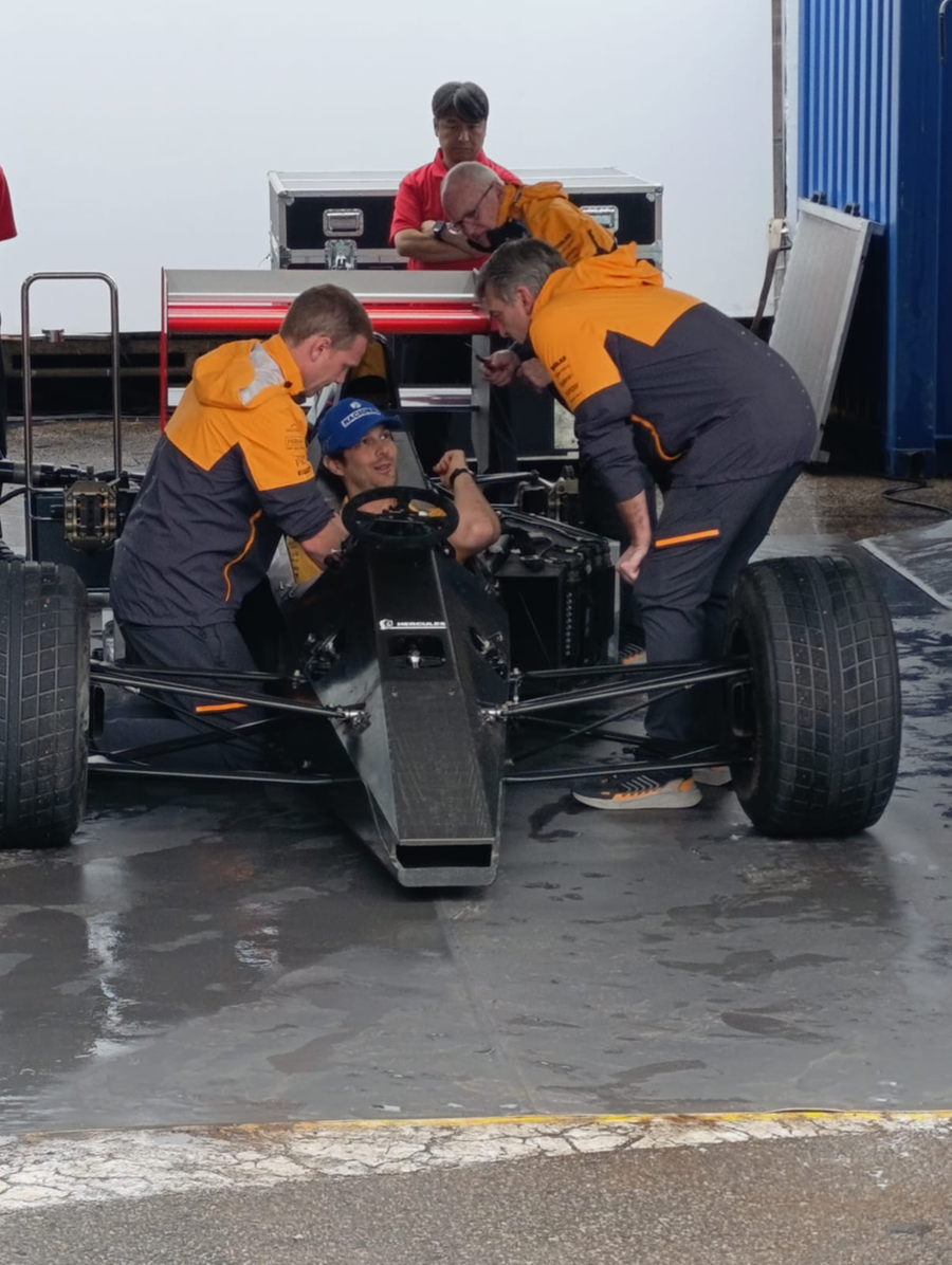 Bruno Senna auxilou na prepara&ccedil;&atilde;o final do carro do tio