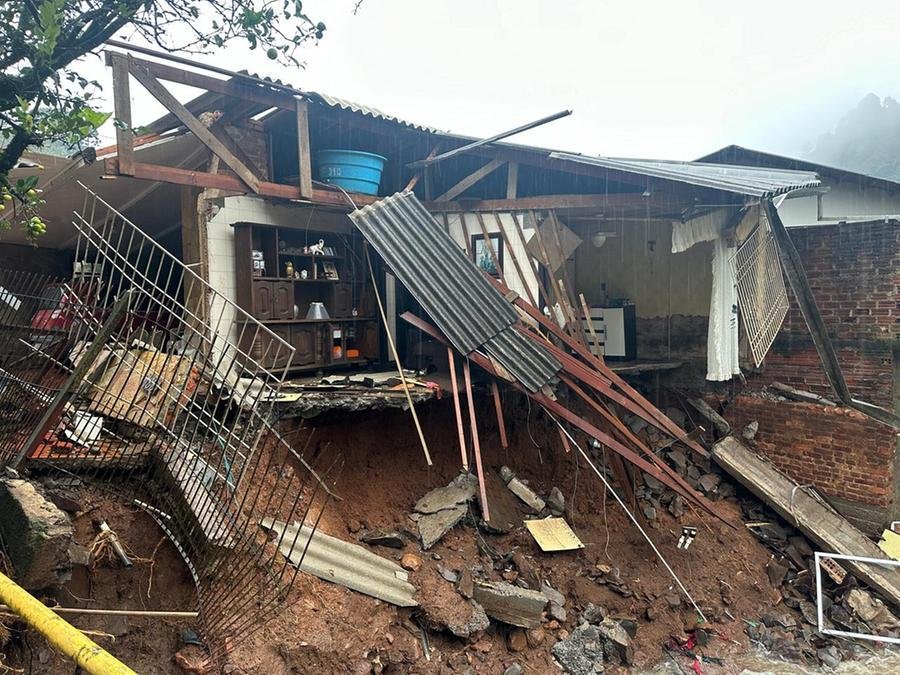 Documento considera que os danos materiais ocasionados pelas adversidades clim&aacute;ticas que ainda n&atilde;o foram integralmente recompostos