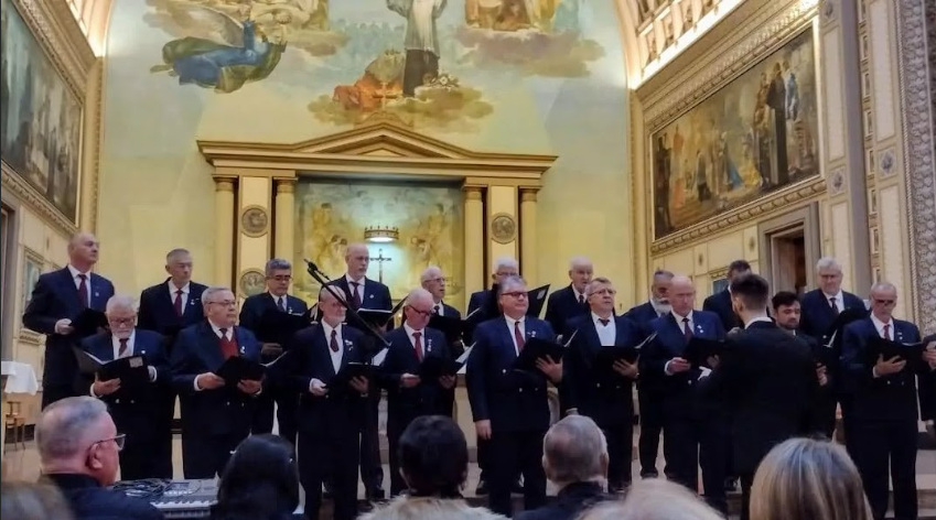 Coro Masculino do Centro Cultural 25 de Julho ser&aacute; o anfitri&atilde;o da noite
