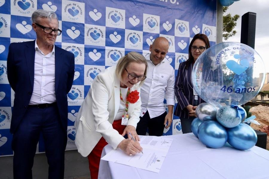 Secret&aacute;ria Arita Bergmann celebrou crescimento da institui&ccedil;&atilde;o