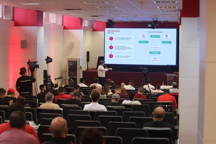 Inter Conecta, realizado na tarde desta quinta-feira, celebrou a profissionaliza&ccedil;&atilde;o do clube