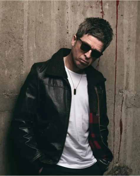 Em 1997 Noel Gallagher descreveu a guitarra como a &ldquo;melhor do mundo", com qual tocou no terceiro &aacute;lbum do Oasis, &ldquo;Be Here Now&rdquo;