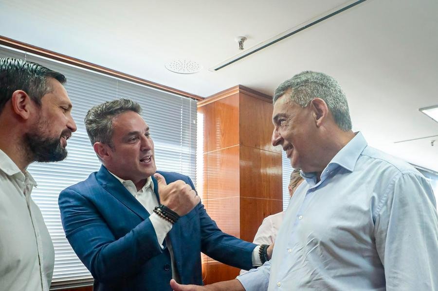 Leonardo Pascoal &eacute; o primeiro nome a ser anunciado por Melo para o segundo mandato