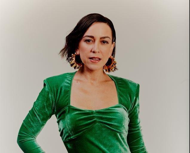 Cantora Roberta S&aacute; se apresenta em Porto Alegre
