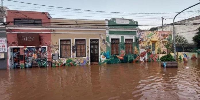 O Sebrae estima que cerca de 600 mil micro e pequenas empresas foram afetadas pelas enchentes de 2024 no Rio Grande do Sul.