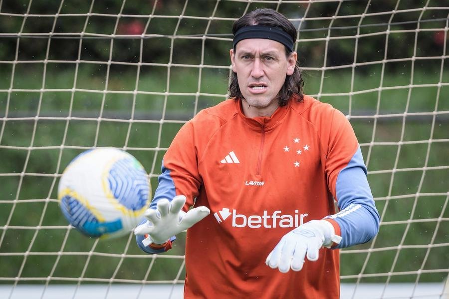 C&aacute;ssio deve iniciar entre os titulares na decis&atilde;o deste s&aacute;bado