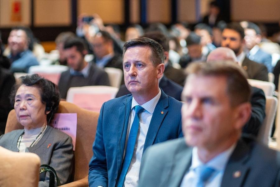 Governo do RS quer destravar barreiras sanit&aacute;rias com a China