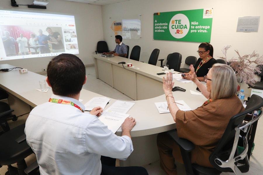 Documentos foram assinados pela secret&aacute;ria Arita Bergmann nesta quarta-feira