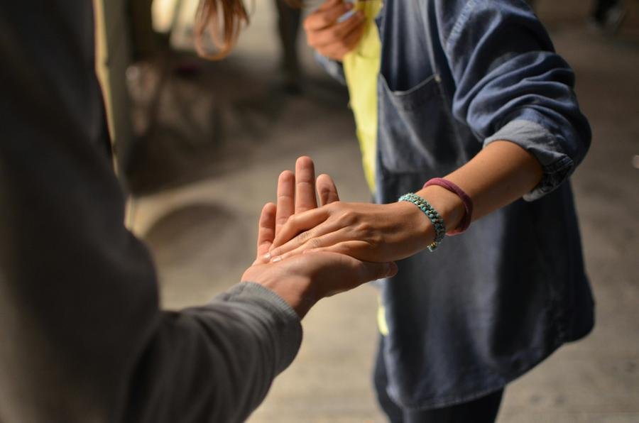 Fase do desenvolvimento &eacute; marcada por muitas mudan&ccedil;as f&iacute;sicas, emocionais e sociais