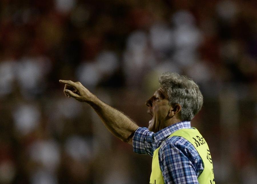 O t&eacute;cnico convocou a torcida para a &uacute;ltima partida em casa