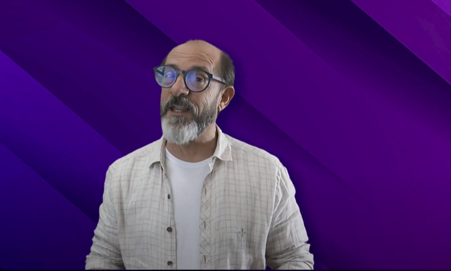 Cr&iacute;tico de cinema Marcos Santuario comenta as produ&ccedil;&otilde;es