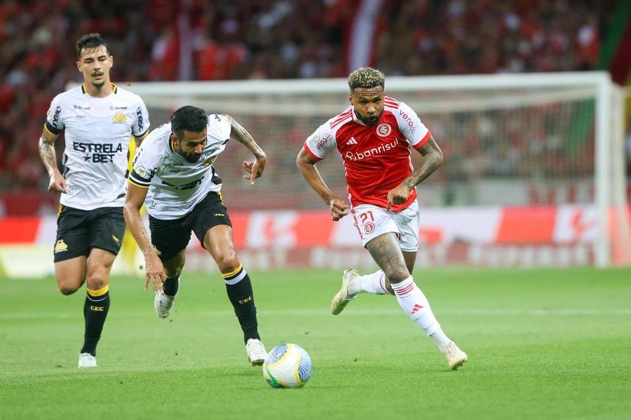 Wesley tem proposta do Krasnodar, da R&uacute;ssia, e pode deixar o Inter ainda neste ano