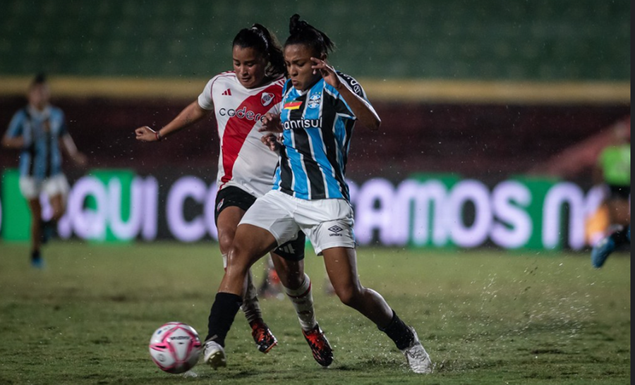 Partida foi interrompida pouco depois do empate gremista